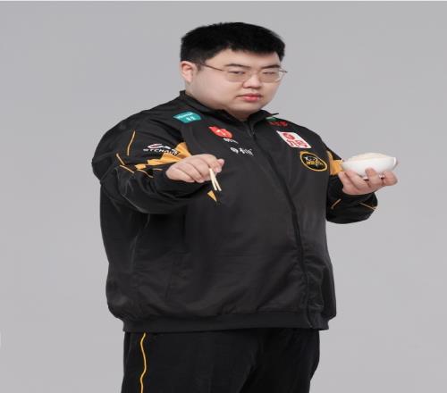 场韧性上更 场韧性上更